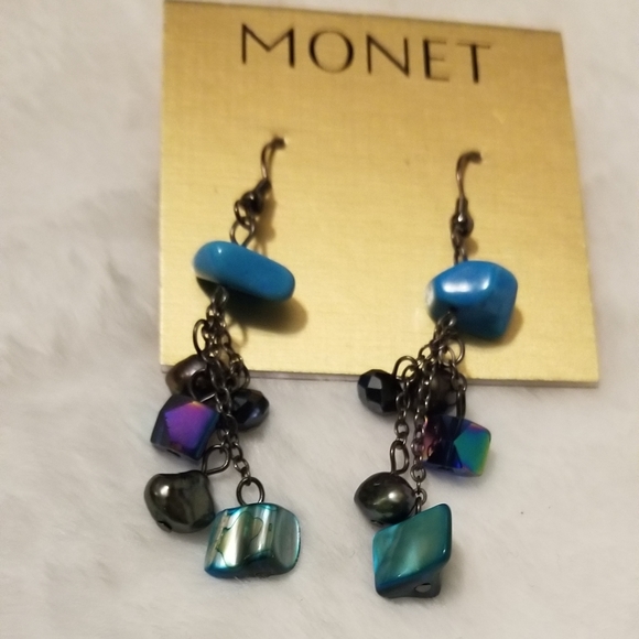 Monet Jewelry - 💚Rock gem earrings